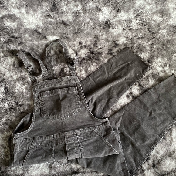 aerie Pants - Aerie Black Corduroy Overalls XS